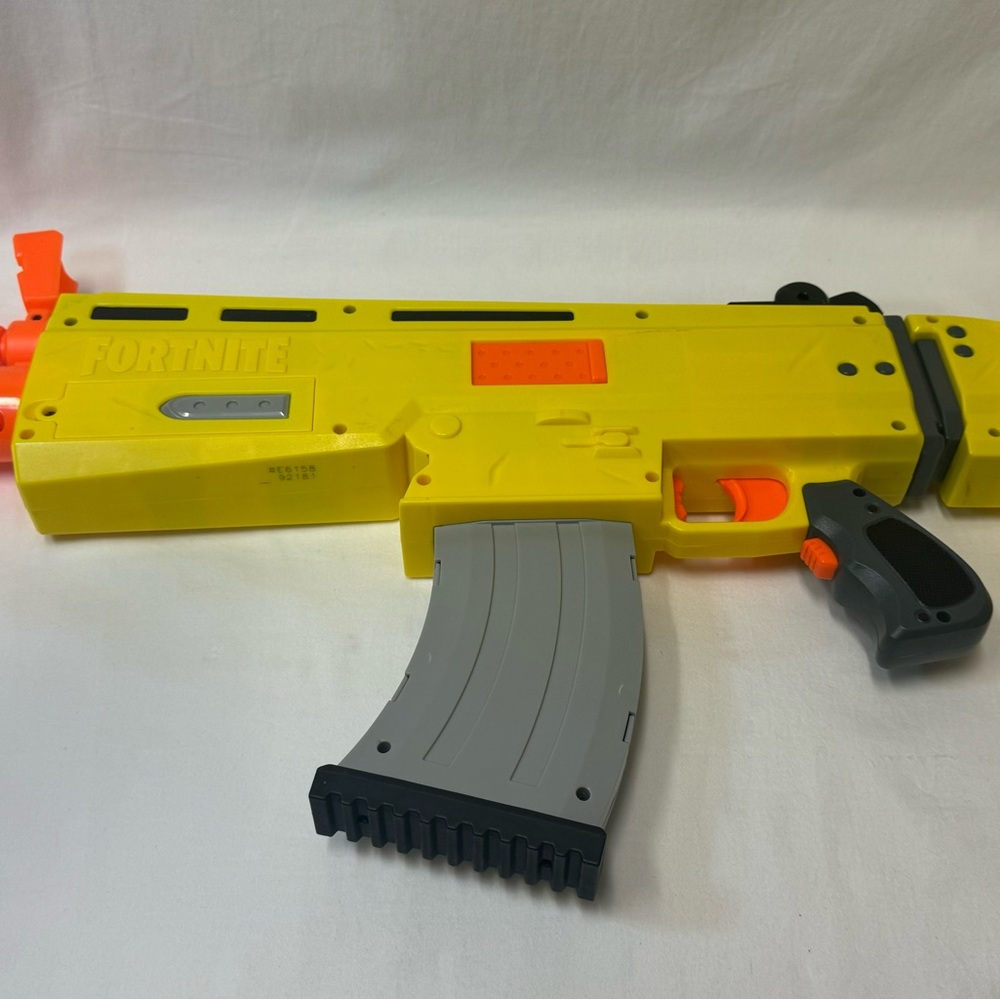 Nerf gun